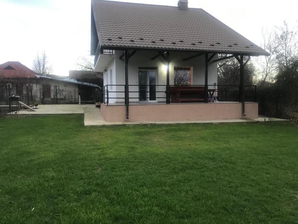 Green Nest Бэнешти Экстерьер фото